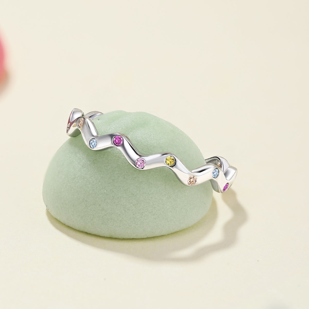 [Kincade Jewelrys]Ornate Vibrant Round Cut Daily Ring