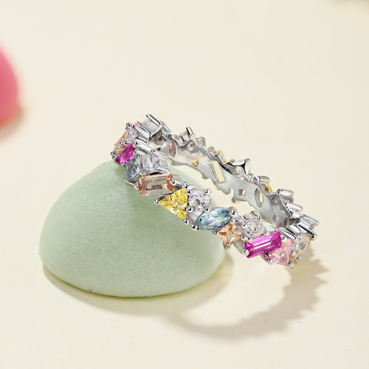 [Kincade Jewelery]Dazzling Polychromatic Multi cut Daily Ring