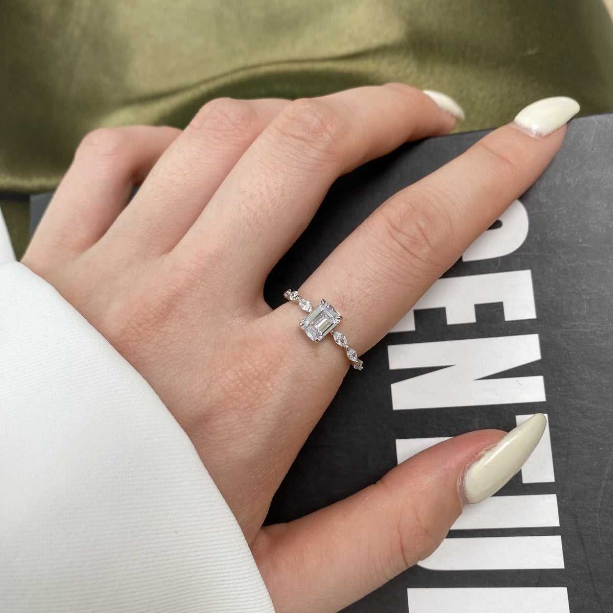 [Kincade Jewelery]1.0 Carat Dainty Resplendent Radiant Cut Daily Ring