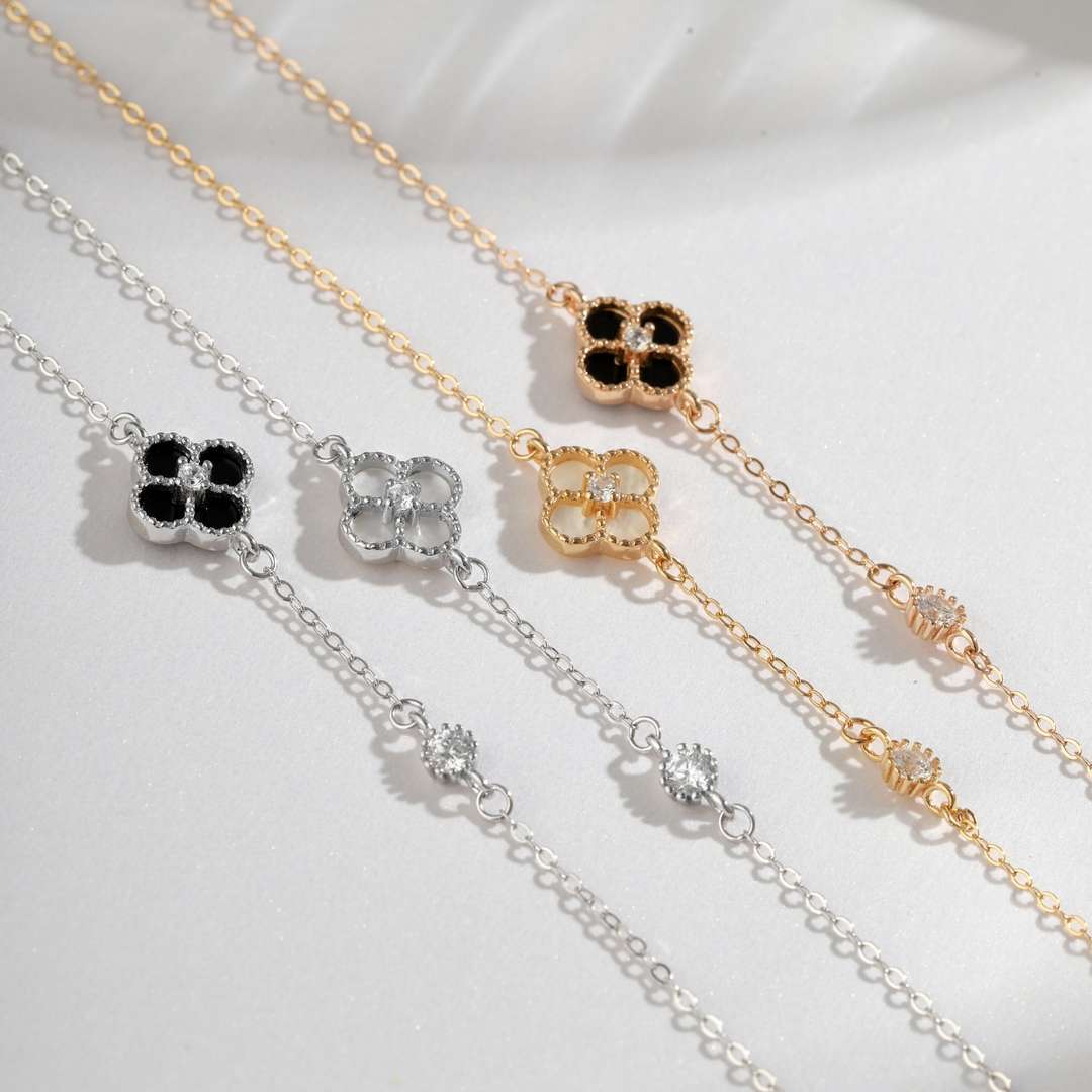 [Kincade Jewelery]Delicate Four Leaf Kincade Bracelet