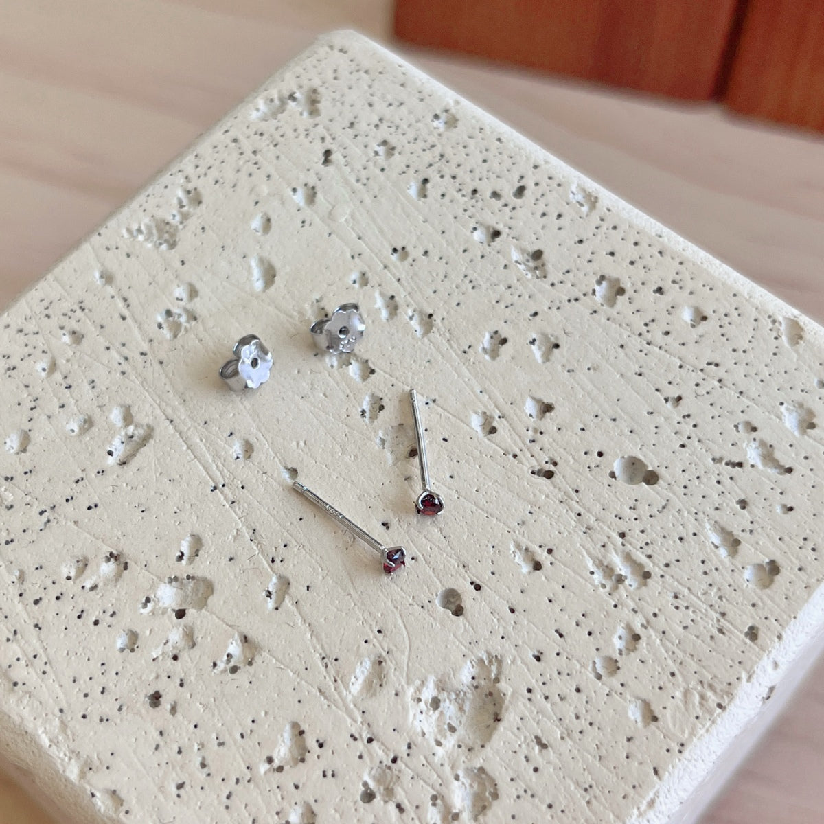 [Kincade Jewelrys]Delicate Solitaire Earrings