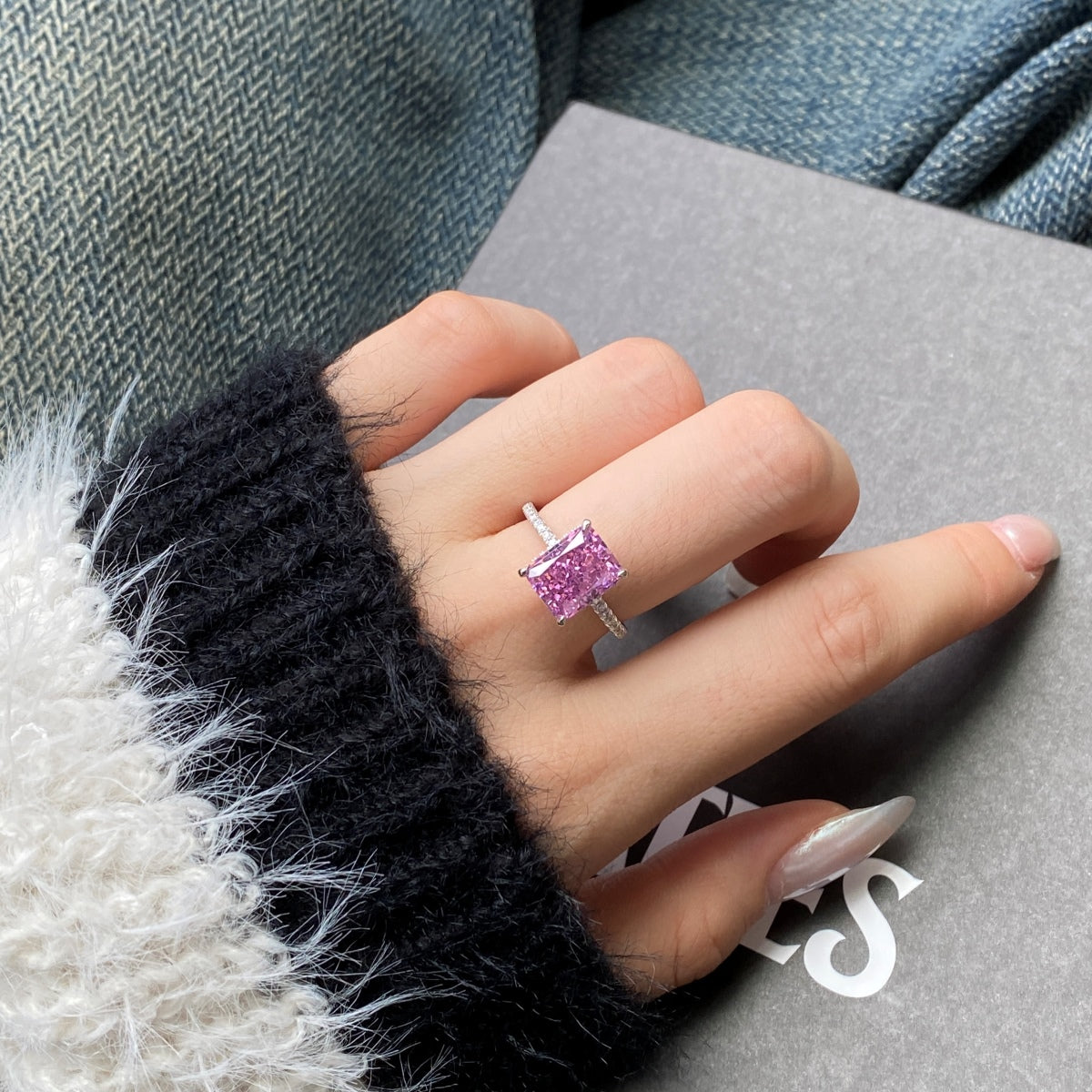 [Kincade Jewelrys]4.0 Carat Luxurious Engagement Ring