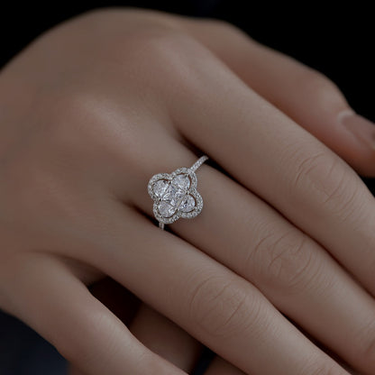 [Kincade Jewelrys]Luxurious Eternity Flower Shape Banquet Ring