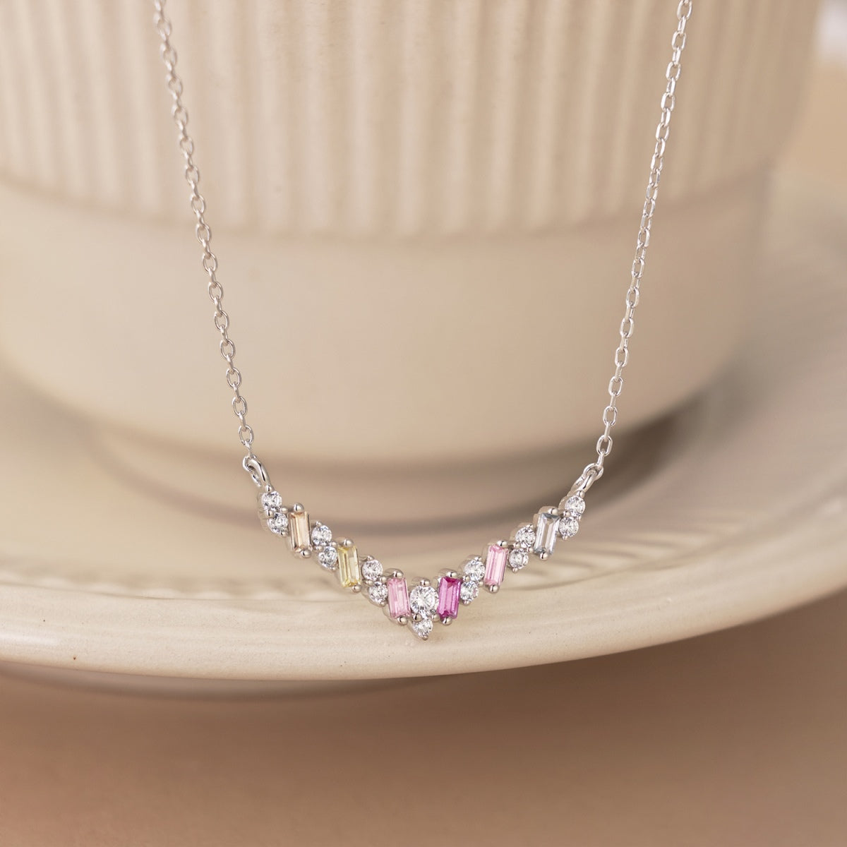 [Kincade Jewelery]Dazzling Rainbow Necklace