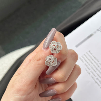 [Kincade Jewelery]Exquisite Flower Shape Daily Earrings