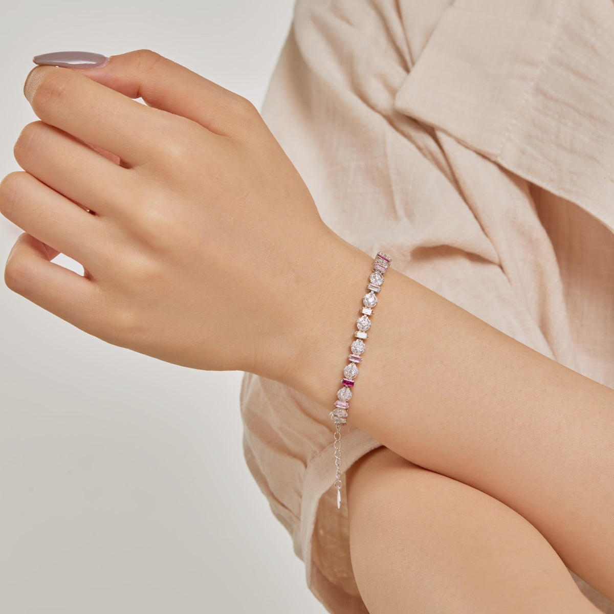 [Kincade Jewelery]Radiant Colorful Round Shape Daily Bracelet