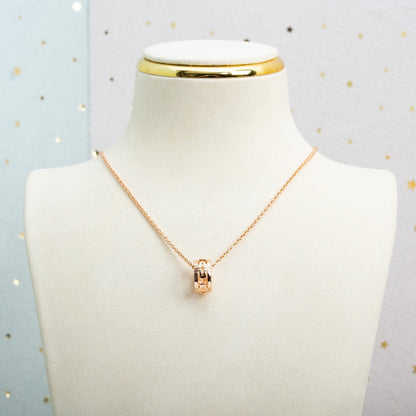 [Kincade Jewelery]PARENTESI NECKLACE PINK GOLD