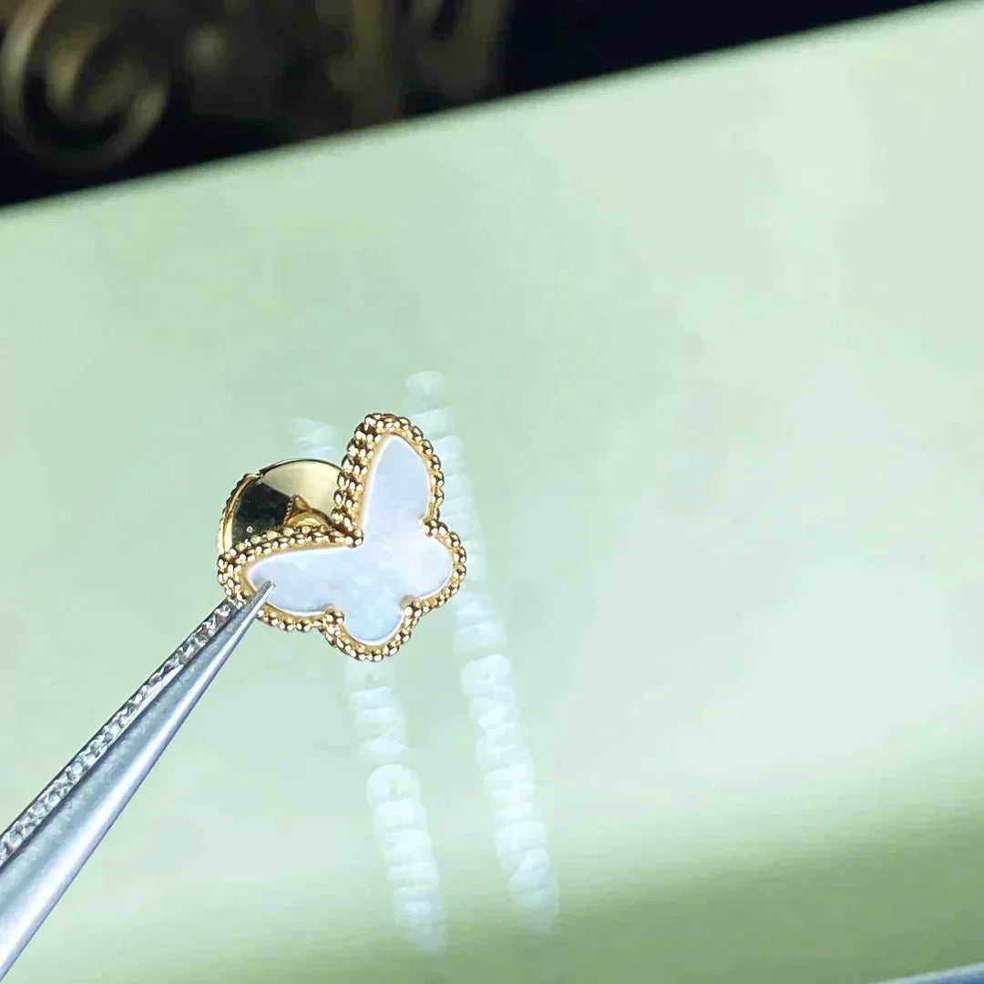 [Kincade Jewelery]SWEET BUTTERFLY MOP EARSTUDS