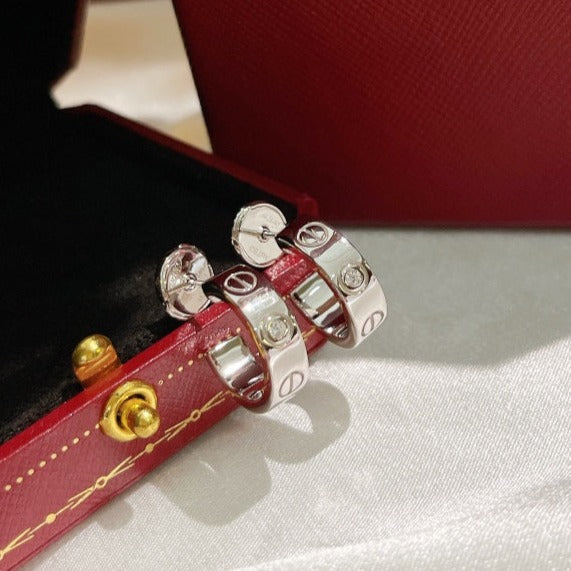 [Kincade Jewelery]LOVE EARRINGS 5.7MM 2 DIAMONDS