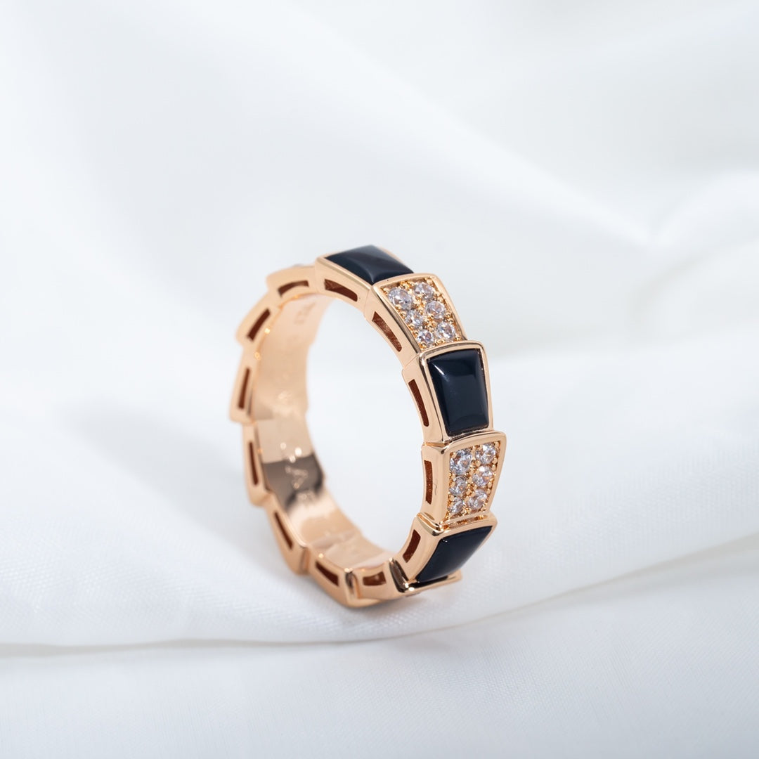 [Kincade Jewelery]SERPENTI RING PINK GOLD BLACK MOP DIAMOND PAVED 4MM