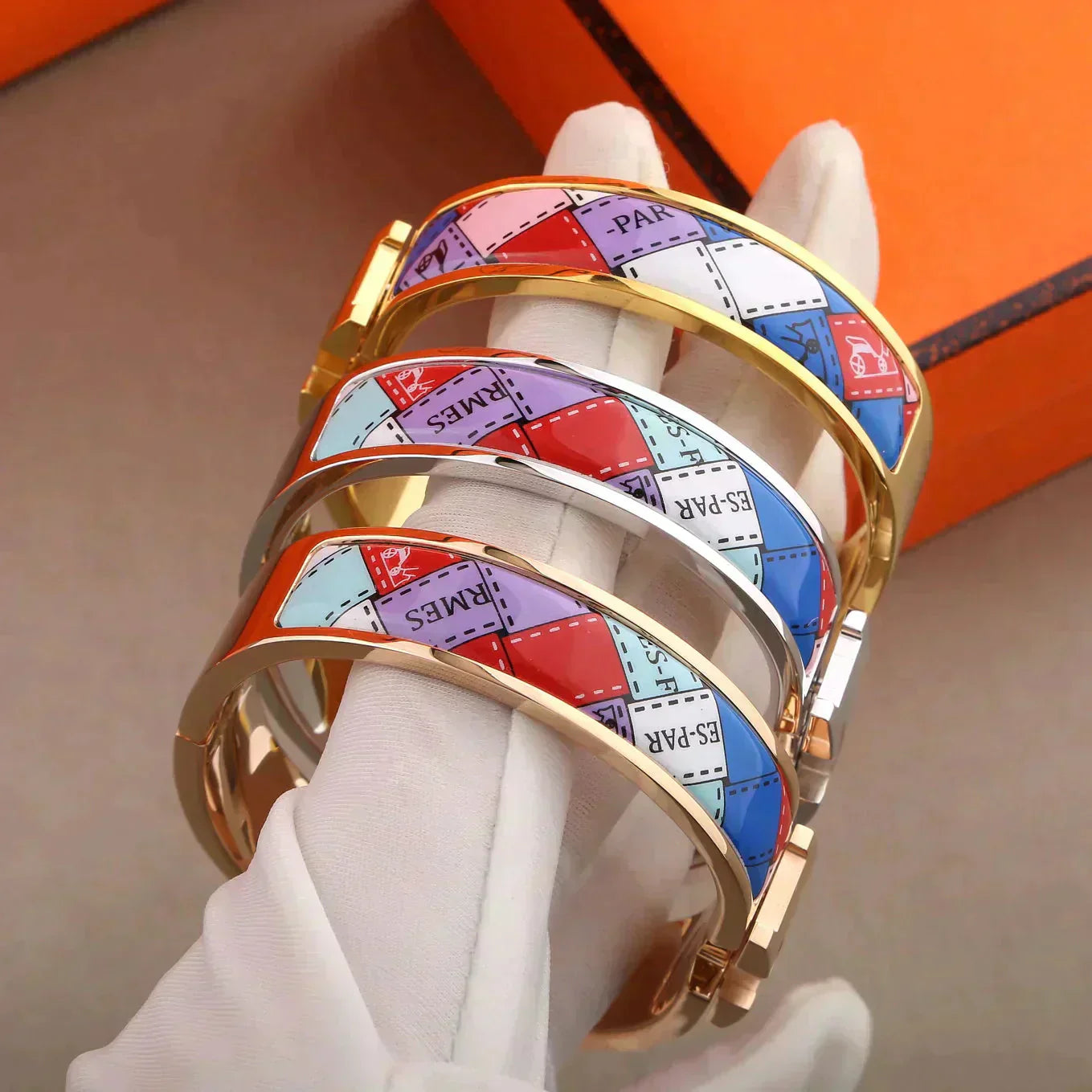 [Kincade Jewelery]H BRACELET DOTTED BORDER 12MM