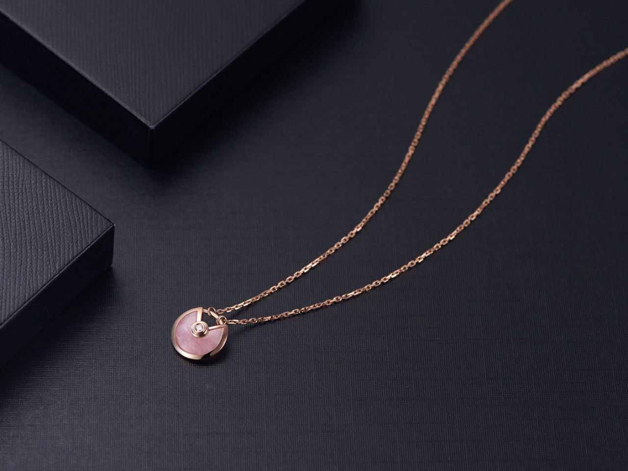 [Kincade Jewelery]AMULETTE ROSE GOLD PINK MOP NECKLACE