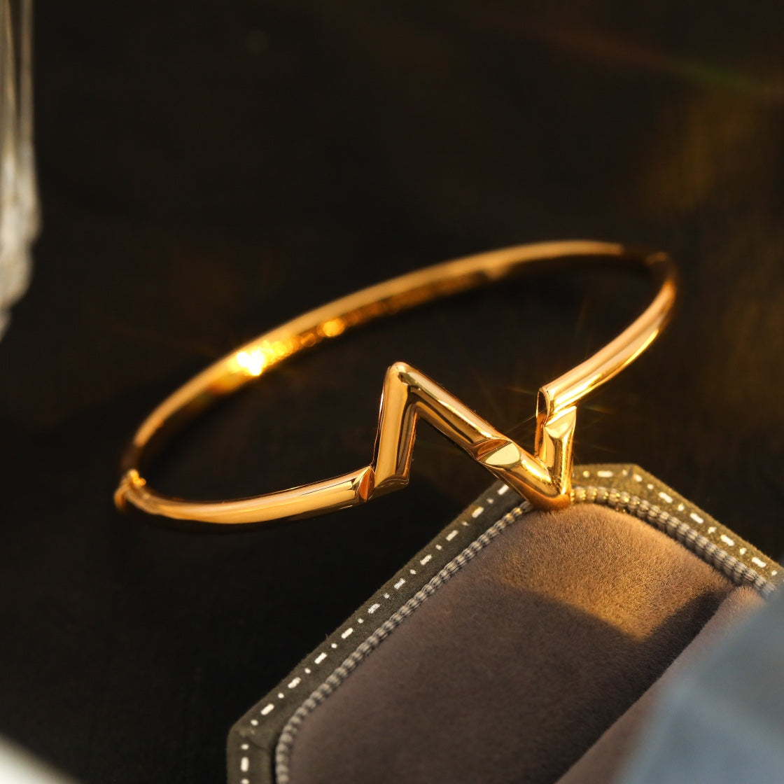 [Kincade Jewelery]VOLTE UPSITE DOWN BRACELET