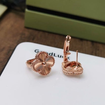 [Kincade Jewelery]Kincade MEDIUM STUD EARRINGS