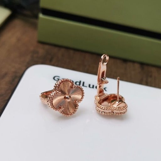 [Kincade Jewelery]Kincade MEDIUM STUD EARRINGS
