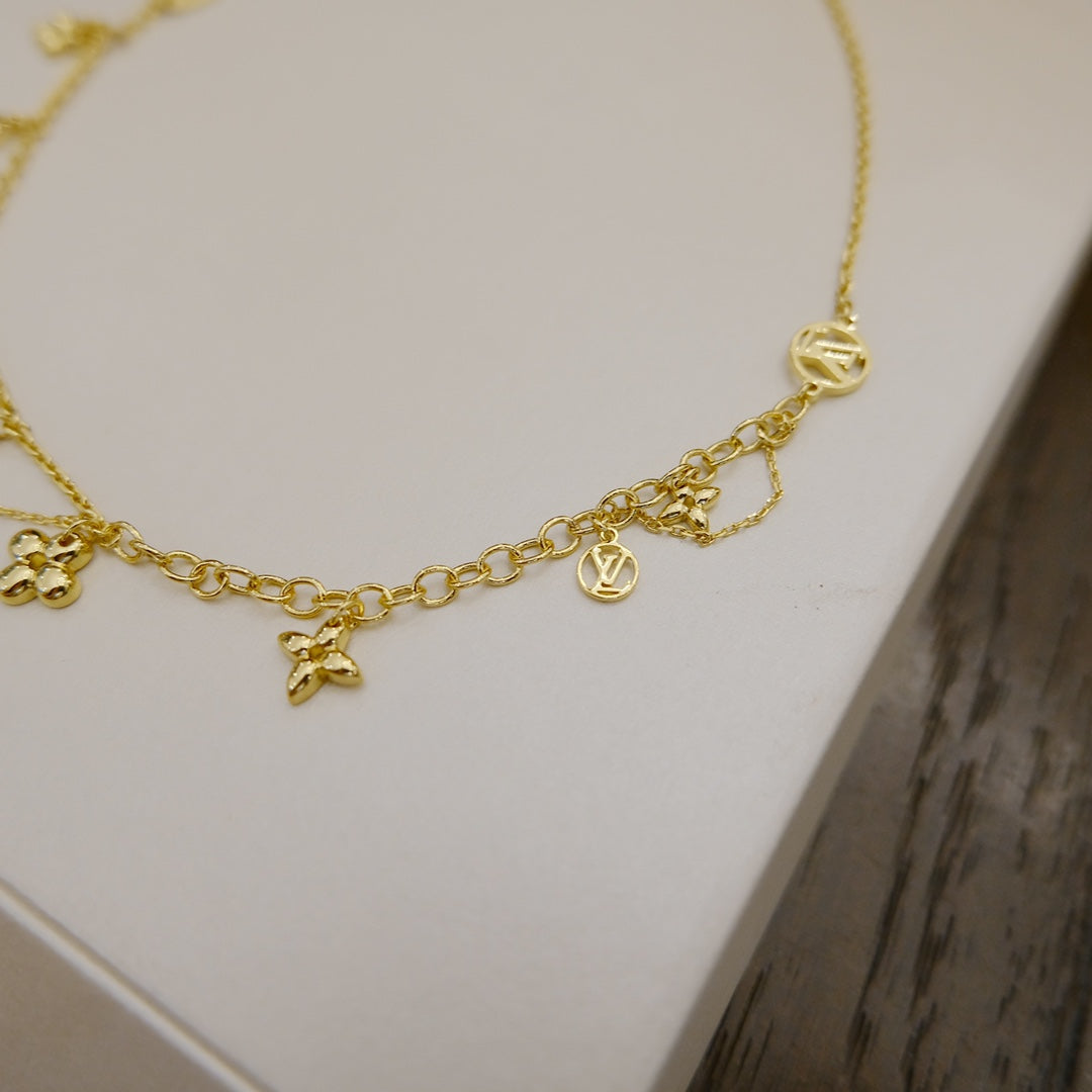 [Kincade Jewelery]BLOOMING SUPPLE NECKLACE BRASS