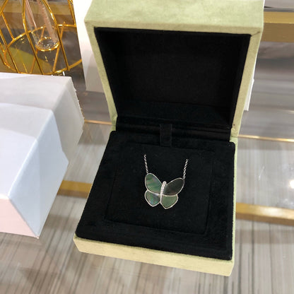 [Kincade Jewelery]LARGE BUTTERFLY SILVER PENDANT DIAMOND NECKLACE